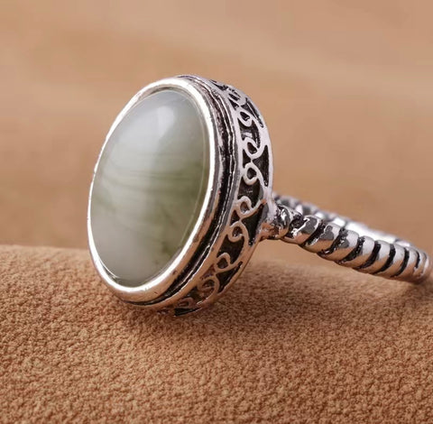 Green Vintage Oval Ring