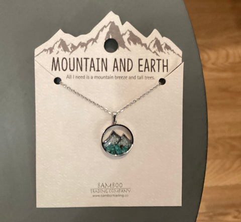 Mountain & Earth Turquoise and Howlite Circle Necklace