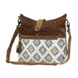 Bounce Back Shoulder Bag - Northern Lilly